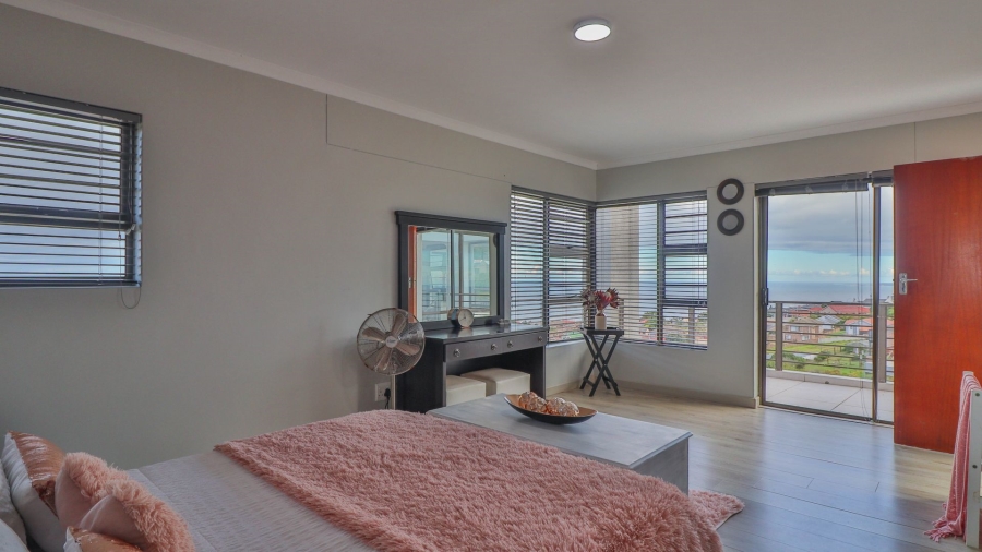 5 Bedroom Property for Sale in Dana Bay Western Cape